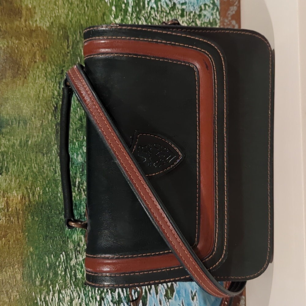 VR classics Hunter Green And Brown Tote/crossbody bag -Removeable Leather Strap